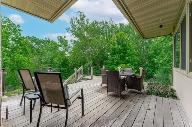 $769,900 | 515 Stone Ridge Lane, Cherry Valley, IL 61016