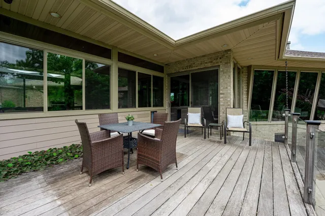 $769,900 | 515 Stone Ridge Lane, Cherry Valley, IL 61016