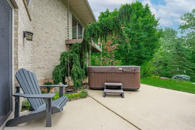 $769,900 | 515 Stone Ridge Lane, Cherry Valley, IL 61016