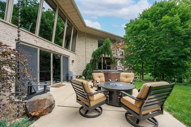 $769,900 | 515 Stone Ridge Lane, Cherry Valley, IL 61016