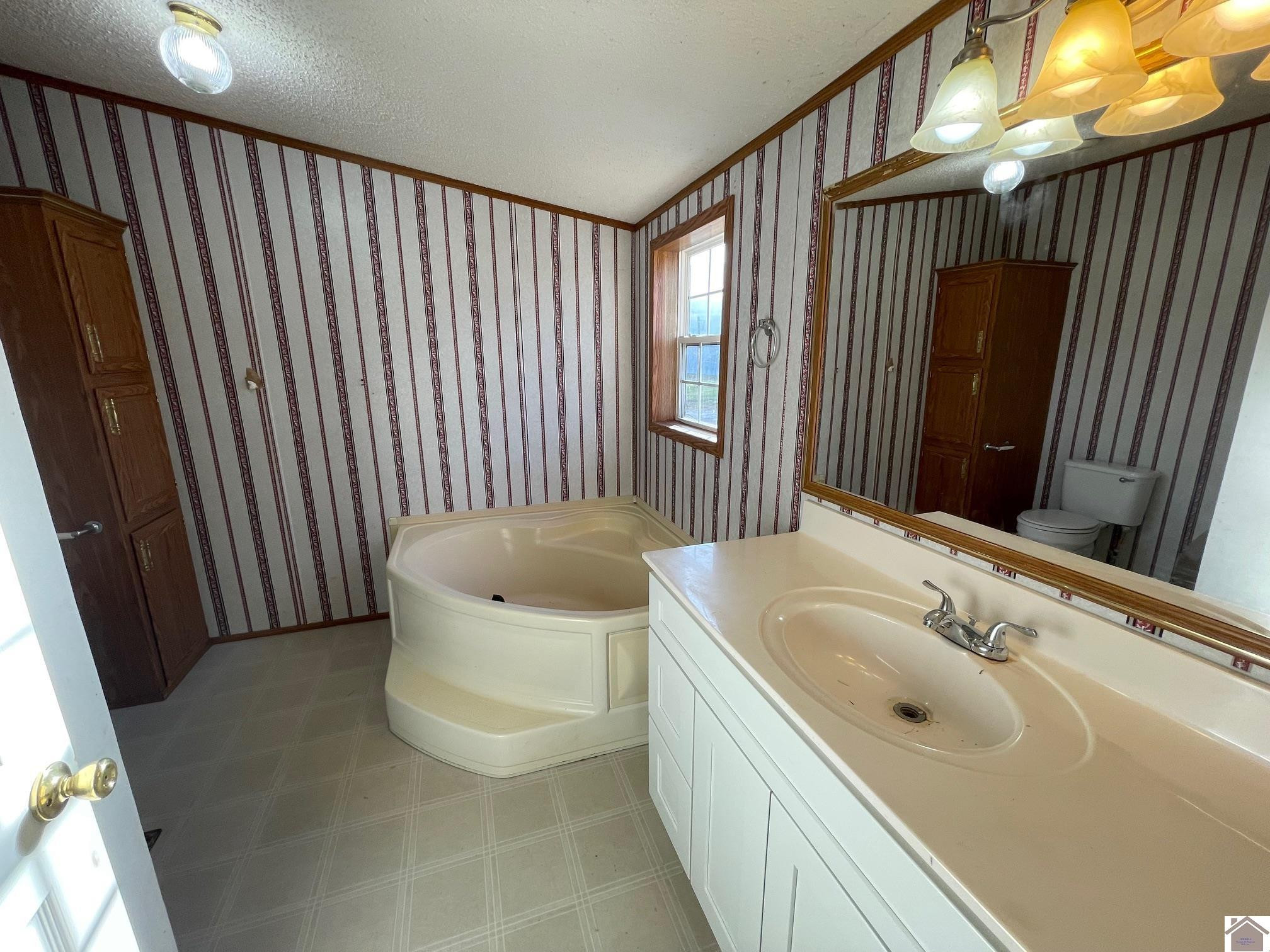 5280 Kirksey Road Kirksey, KY 42054 - Photo 13 of 18 Photo 13