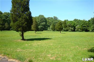 3 Tulpe Riegelsville, PA 18077 - Photo 2 of 4