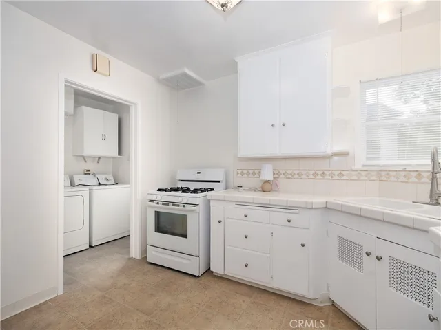 $3,750 | 1510 North Maple Street, Burbank, CA 91505