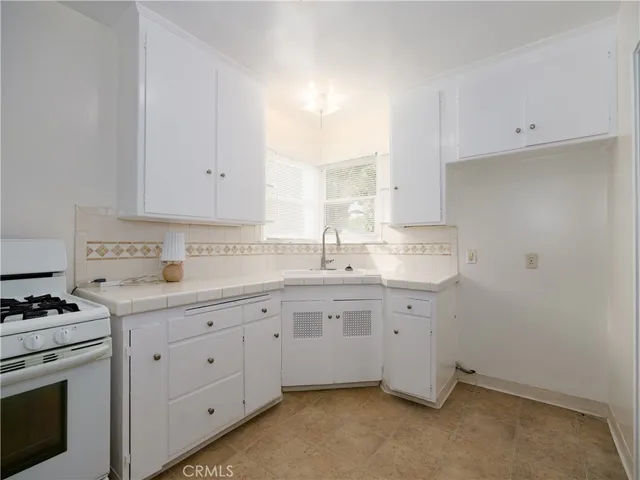 $3,750 | 1510 North Maple Street, Burbank, CA 91505