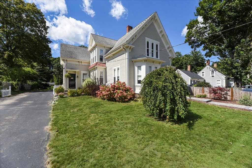 1118 Main Street Hanover, MA 02339 - Photo 2 of 42 Gallery Image 2