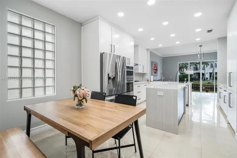 $1,899,000 | 20920 Northeast 32nd Avenue, Aventura, FL 33180
