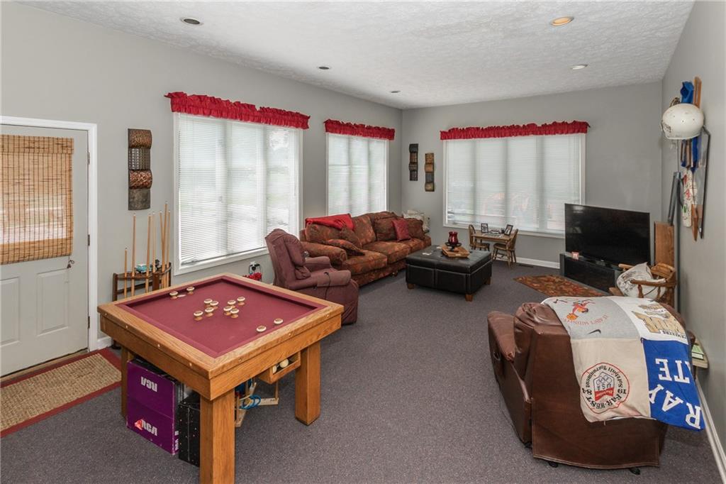 8839 Flynn Road Indianapolis, IN 46113 - Photo 18 of 35