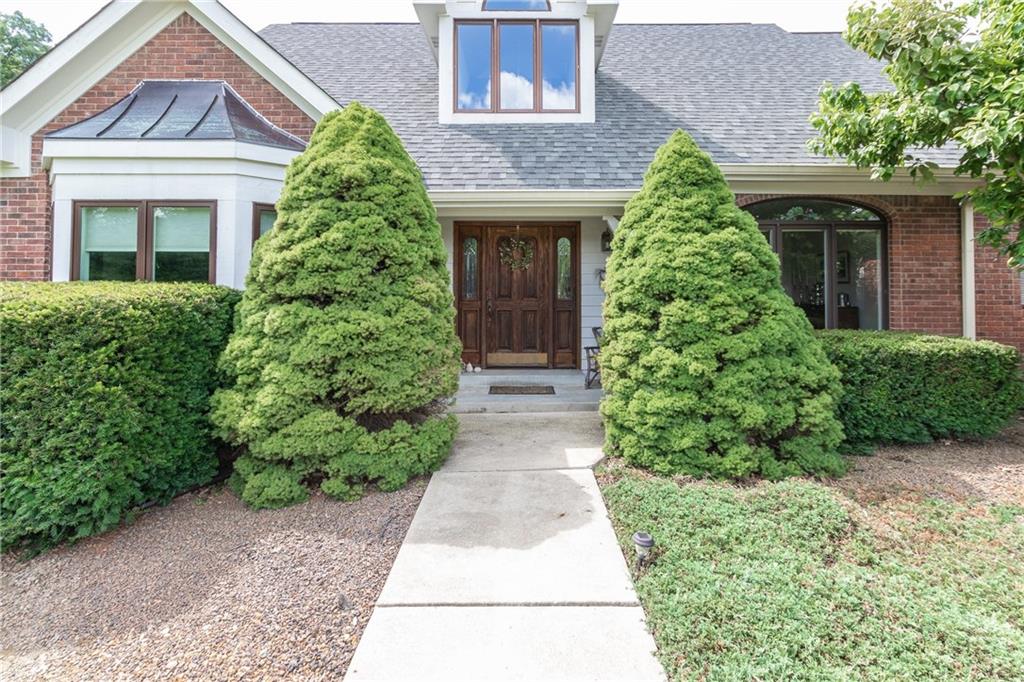 8839 Flynn Road Indianapolis, IN 46113 - Photo 3 of 35