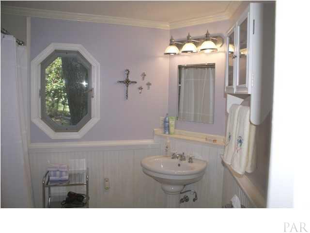 14925 Innerarity Point Road Pensacola, FL 32507 - Photo 20 of 23 guest bath