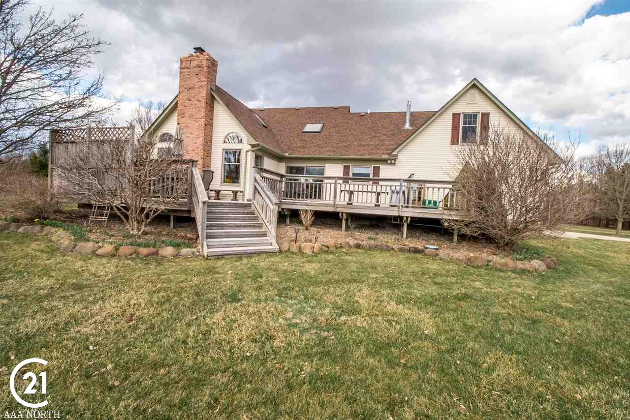 5900 Kidder Road Almont, MI 48003 - Photo 7 of 58 31375940-6.JPG
