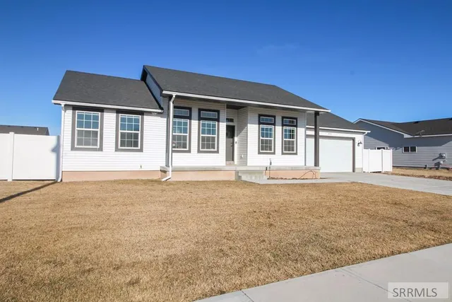 $420,000 | 4391 East Arcadia Avenue, Idaho Falls, ID 83401