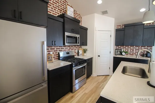 $420,000 | 4391 East Arcadia Avenue, Idaho Falls, ID 83401