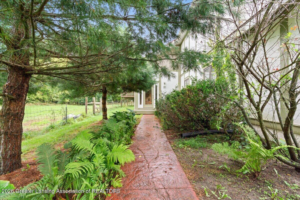 1390 East Haslett Road Williamston, MI 48895 - Photo 29 of 65 26-Media Jett -25