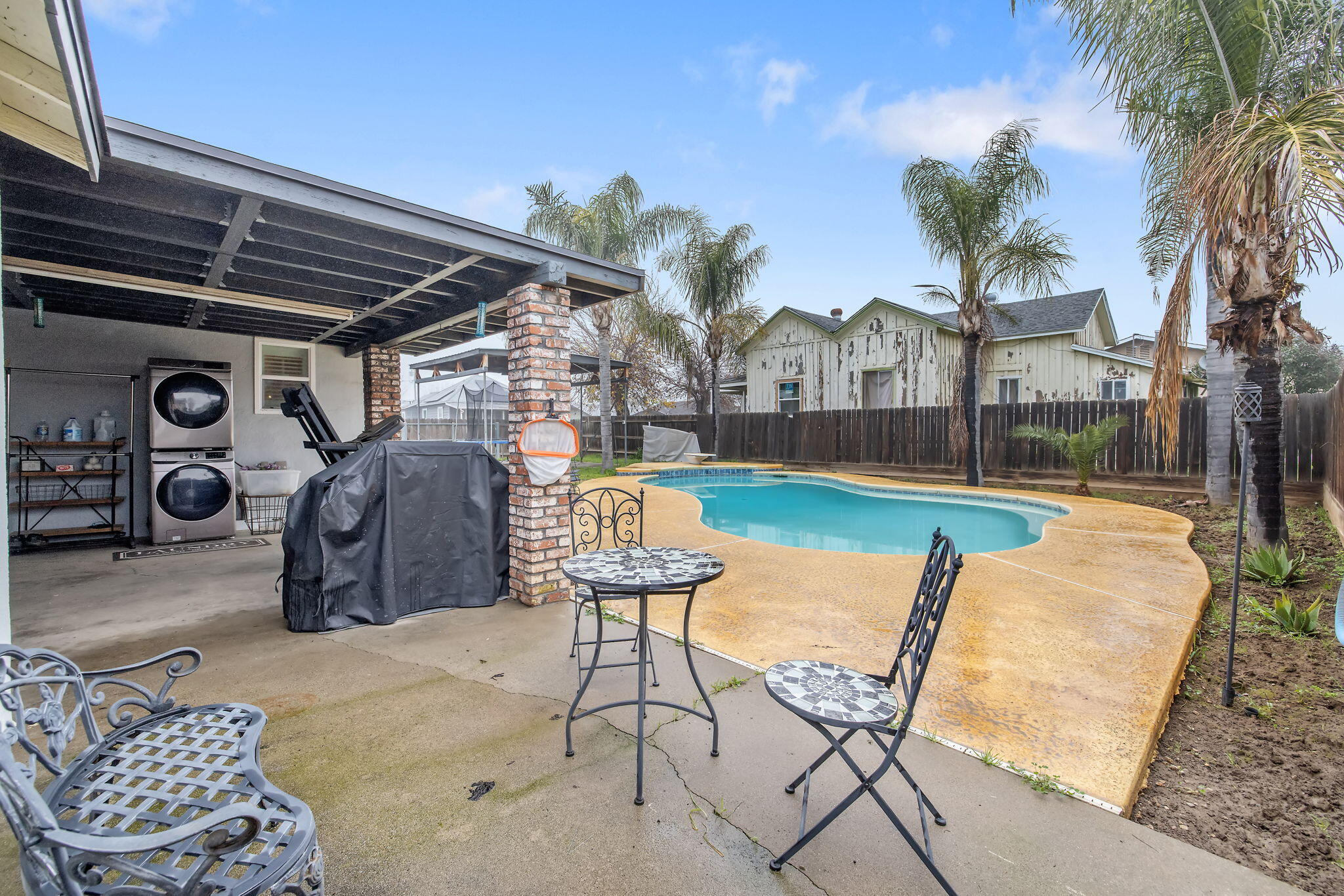457 West Maple Street Exeter, CA 93221 - Photo 24 of 28 33-web-or-mls-713A7802