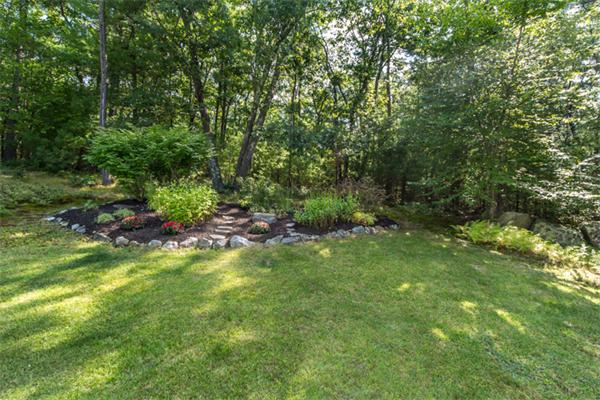 86 Corn Road Bolton, MA 01740 - Photo 26 of 30 Gallery Image 26
