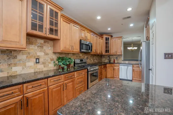 $3,100 | 1503 Blossom Circle, Dayton, NJ 08810