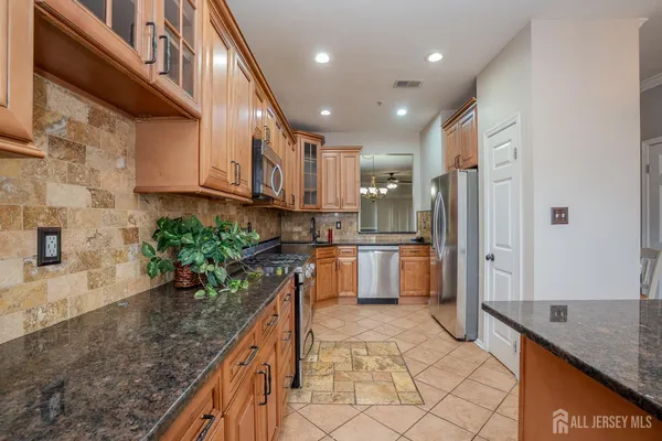 $3,100 | 1503 Blossom Circle, Dayton, NJ 08810