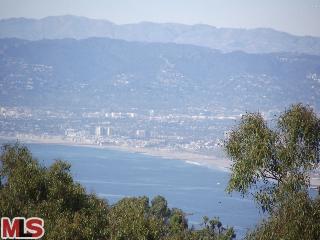 28121-28121 Highridge Road, Unit 301 Rancho Palos Verdes, CA 90275 - Photo 1 of 1 Gallery Image 1