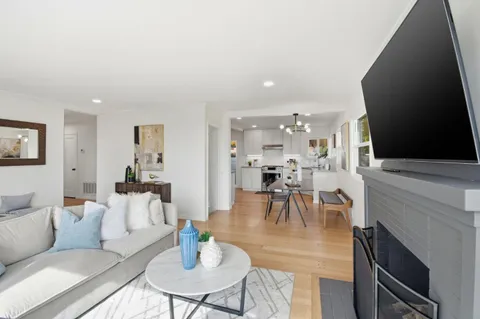 $1,049,000 | 4198 Huntington Street, Oakland, CA 94619