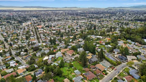 $1,049,000 | 4198 Huntington Street, Oakland, CA 94619