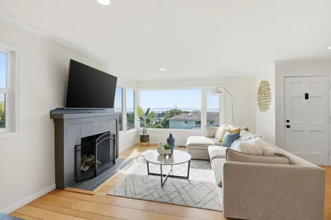 $1,049,000 | 4198 Huntington Street, Oakland, CA 94619