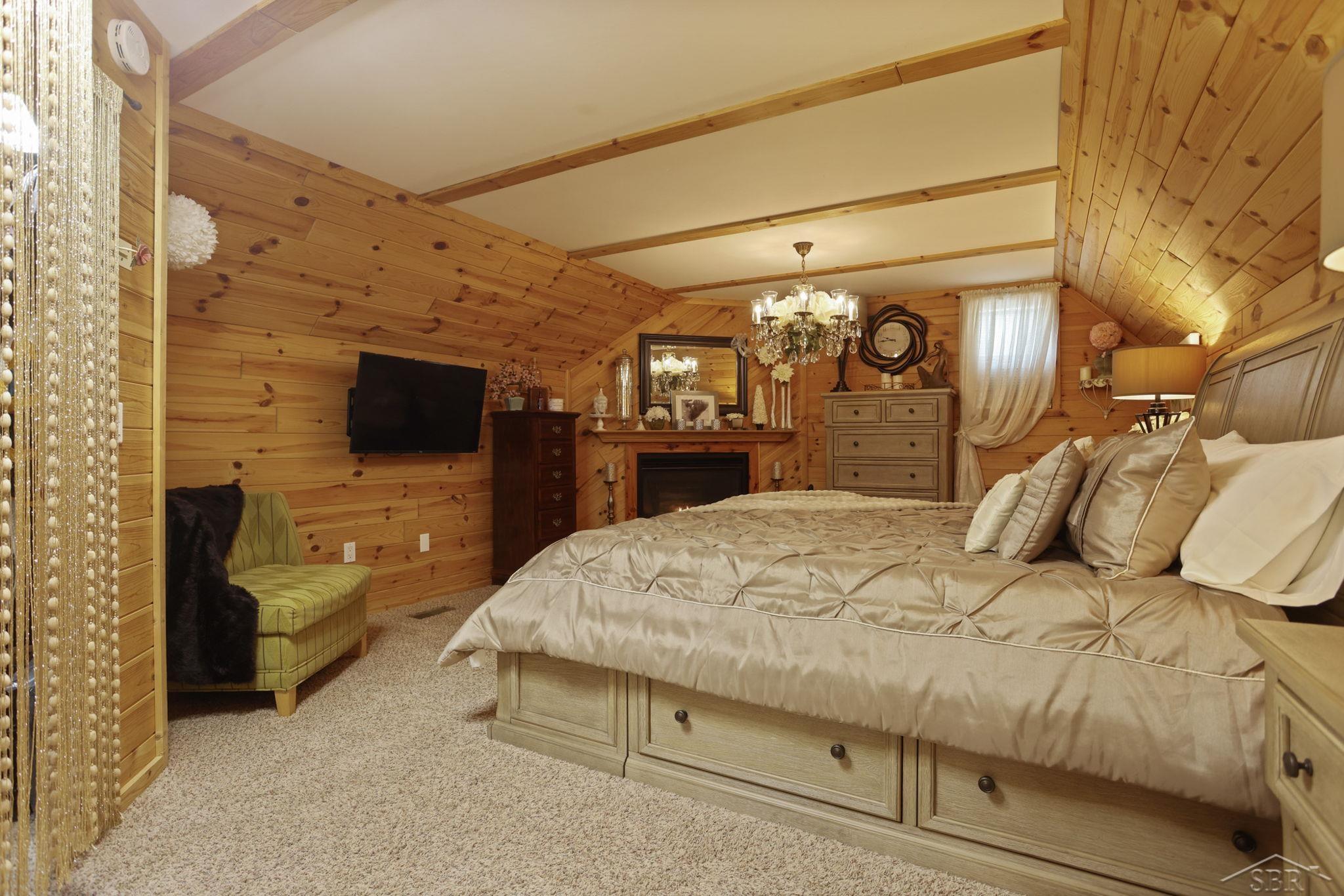 2122 Heather Way Gladwin, MI 48624 - Photo 32 of 43