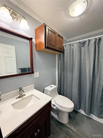 $417,500 | 20830 Highway 142, Neelyville, MO 63954