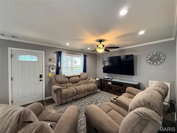 $380,000 | 20830 Highway 142, Neelyville, MO 63954