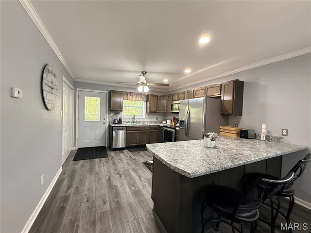 $417,500 | 20830 Highway 142, Neelyville, MO 63954