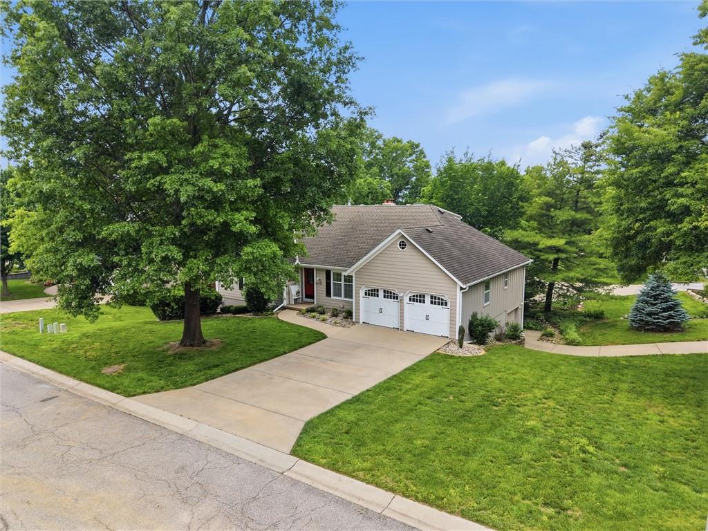 6626 Oak Ridge Drive Shawnee, KS 66217 - Photo 40 of 45