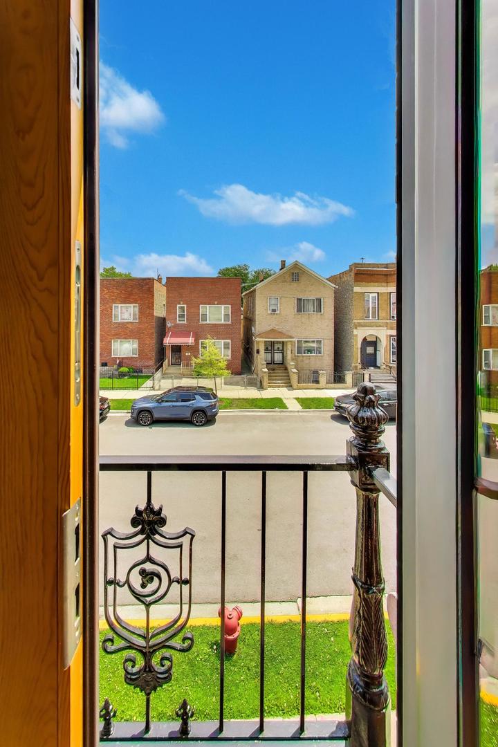 3028 South Normal Avenue, Unit 2 Chicago, IL 60616 - Photo 6 of 21
