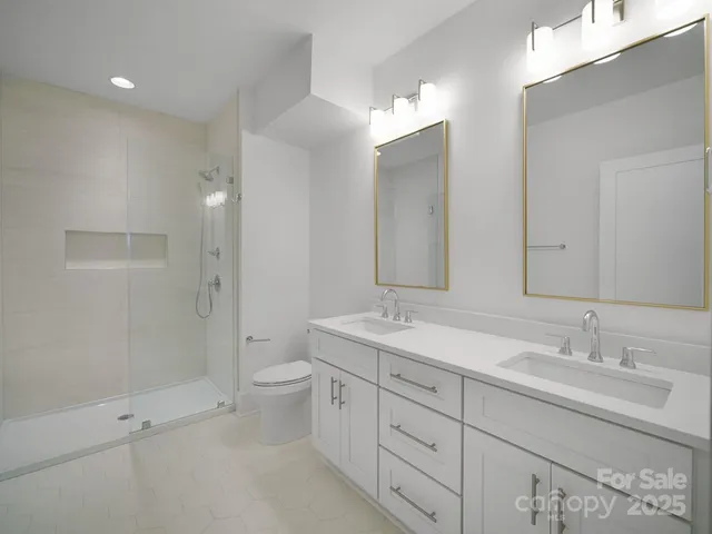 $803,000 | 2534 Park Rose Lane, Unit 11, Charlotte, NC 28204