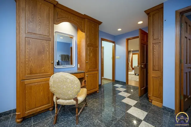 $795,000 | 2859 Southwest MacVicar Avenue, Topeka, KS 66611