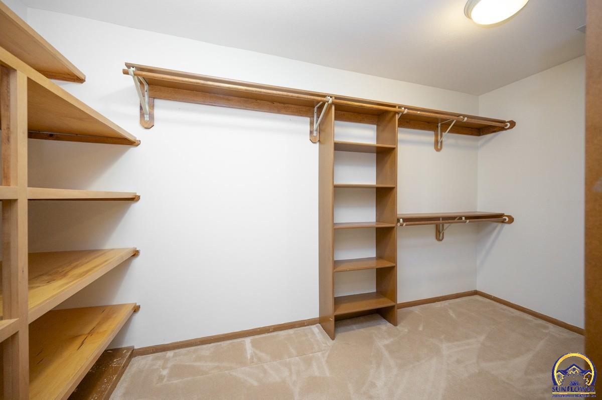 2859 Southwest MacVicar Avenue Topeka, KS 66611 - Photo 26 of 54