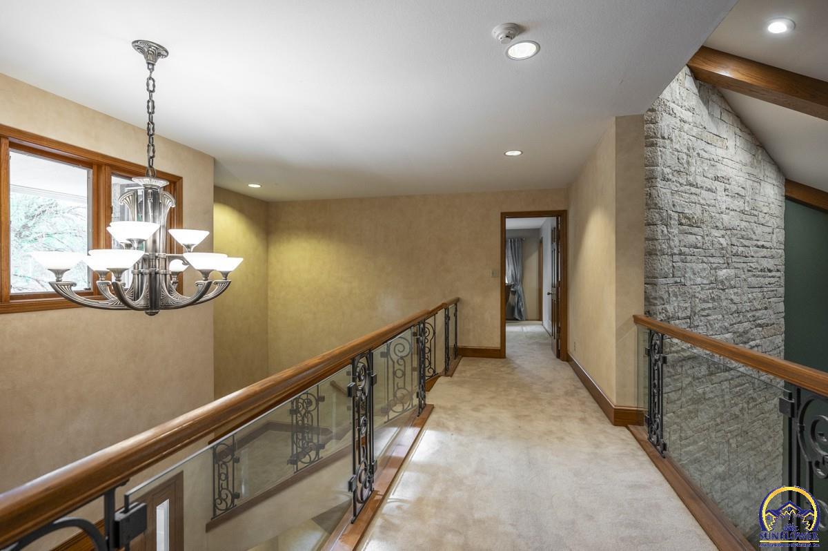 2859 Southwest MacVicar Avenue Topeka, KS 66611 - Photo 28 of 54