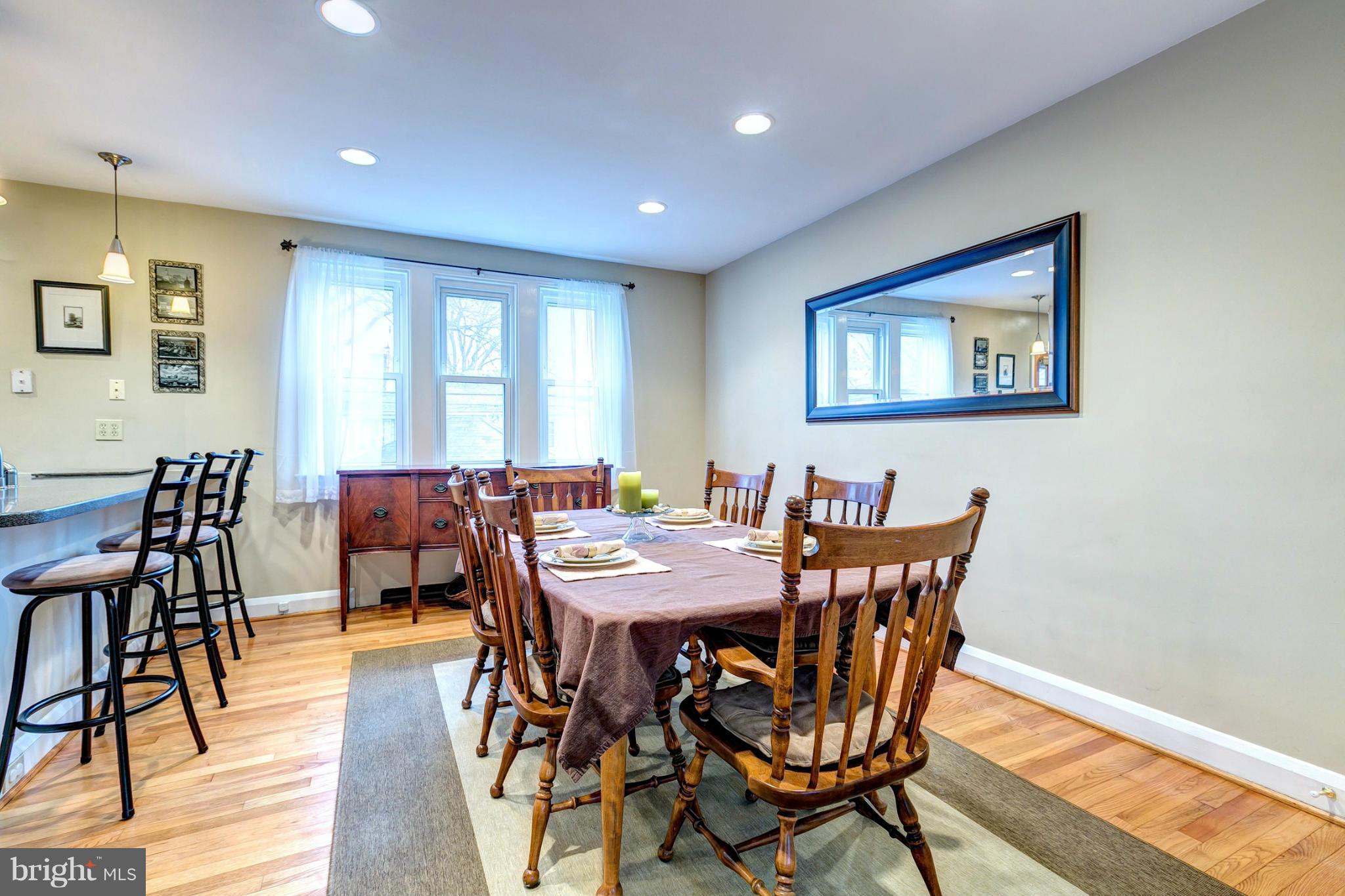 Dining Expansive Dining Room For Entertaining