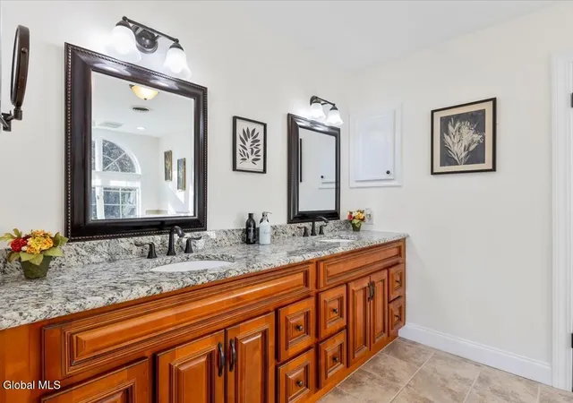 $774,000 | 30 Stone Arabia Drive, Troy, NY 12180