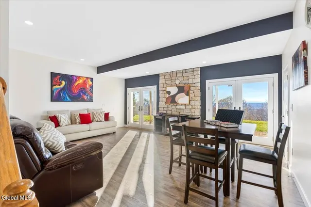 $774,000 | 30 Stone Arabia Drive, Troy, NY 12180