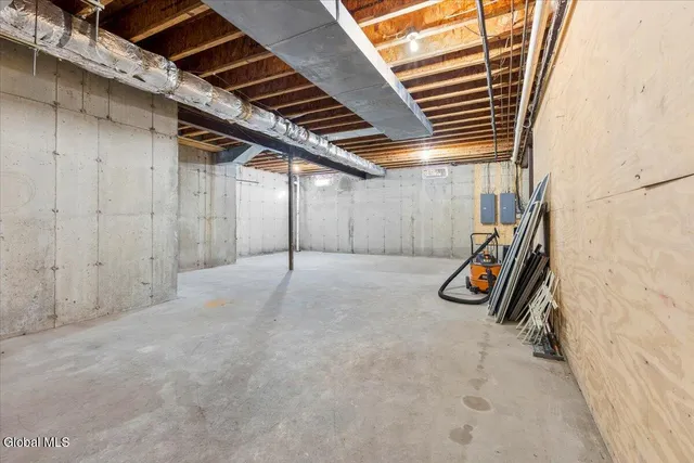 $774,000 | 30 Stone Arabia Drive, Troy, NY 12180