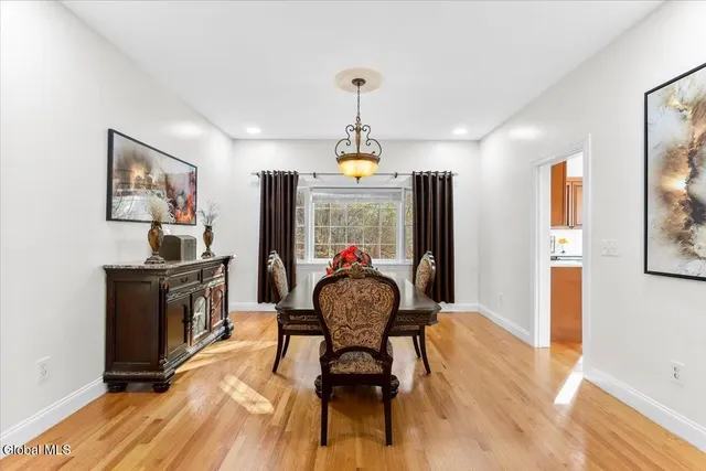 $774,000 | 30 Stone Arabia Drive, Troy, NY 12180