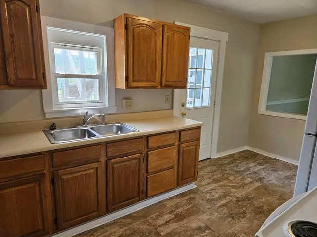 $1,075 | 10 Railroad Street, Unit 2A, Haverhill, NH 03785