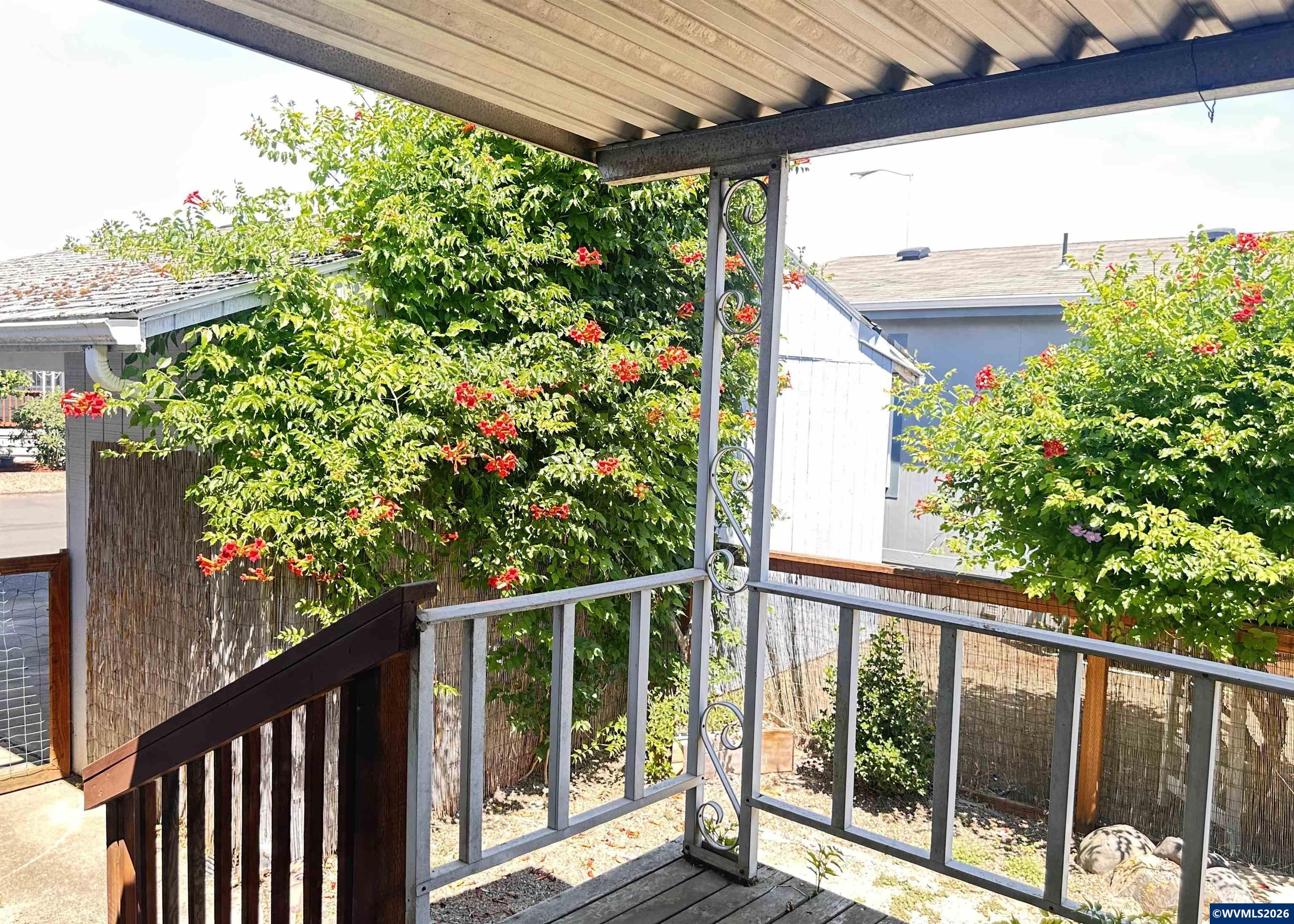 5422 Portland Road Northeast, Unit 129 Salem, OR 97305 - Photo 30 of 36