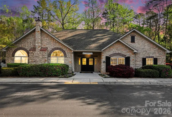 $345,000 | 2726 Polo Club Boulevard, Matthews, NC 28105