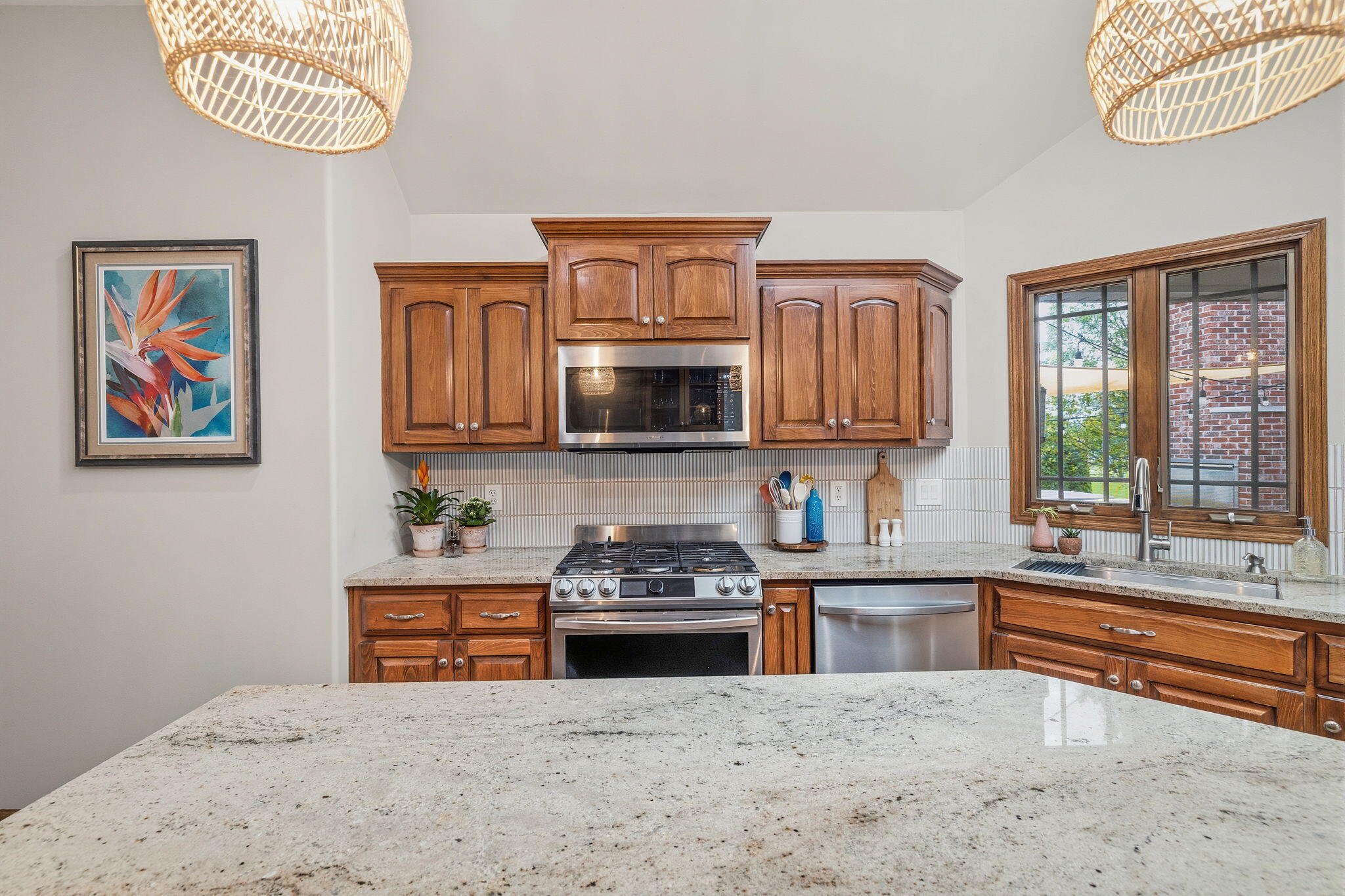 108 Exeter Road Munster, IN 46321 - Photo 11 of 41 2048x1365