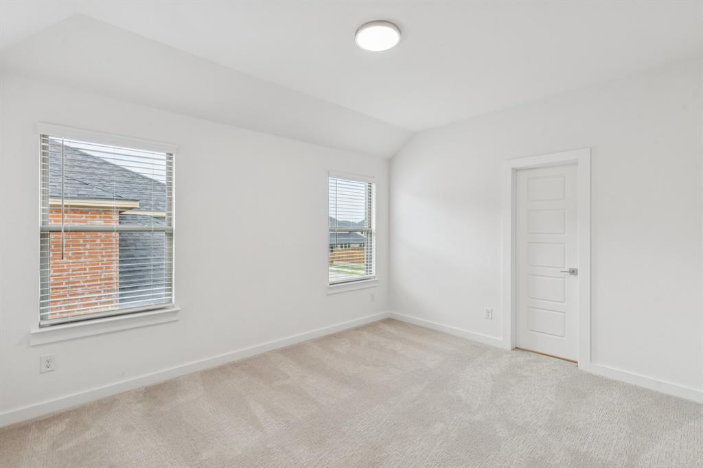 4620 Morgan Street McKinney, TX 75071 - Photo 26 of 34 Bedroom in the Da Vinci II home plan by Trophy Signature Homes – REPRESENTATIVE PHOTO