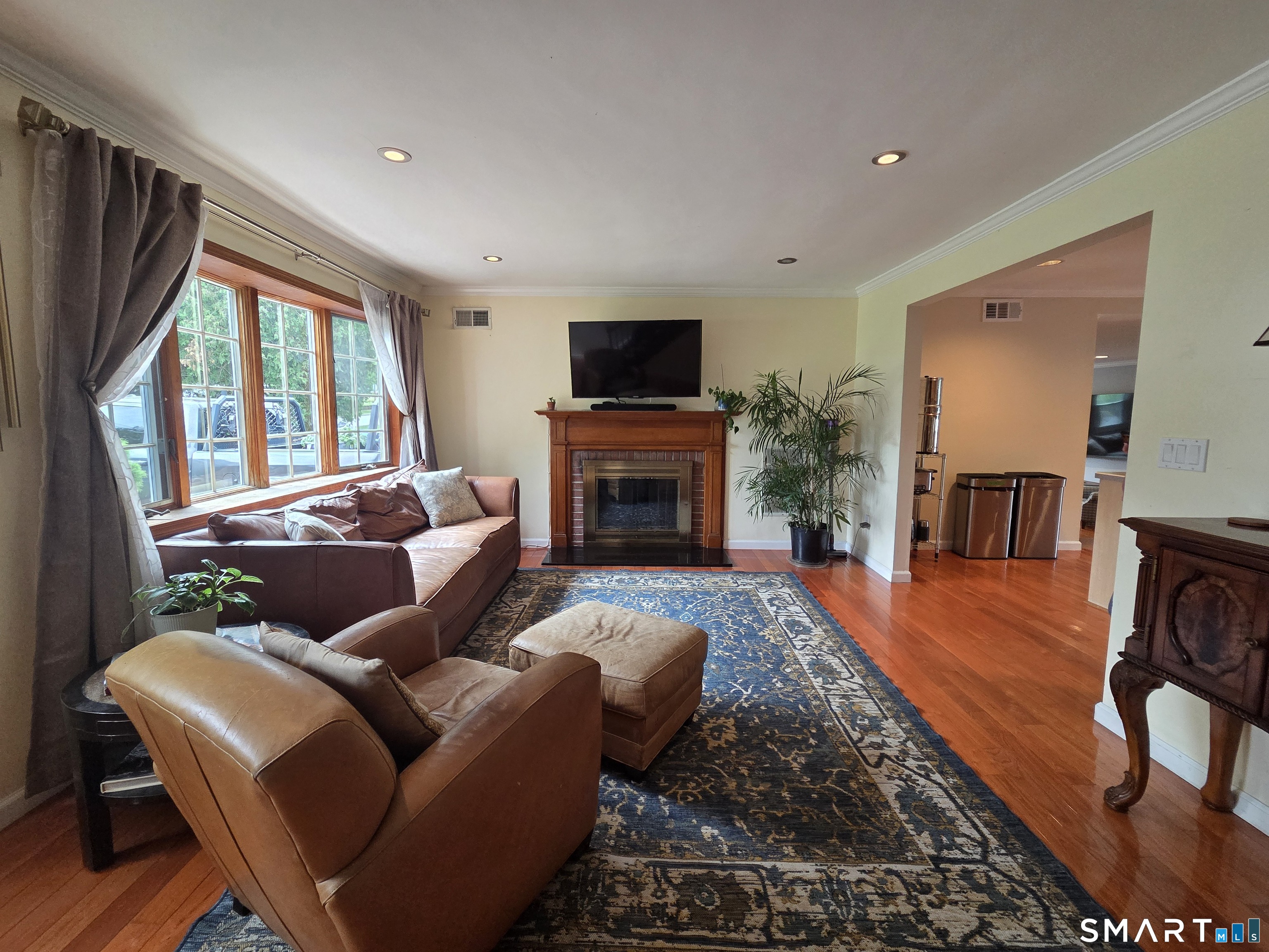 156 Fieldcrest Road Fairfield, CT 06825 - Photo 18 of 26