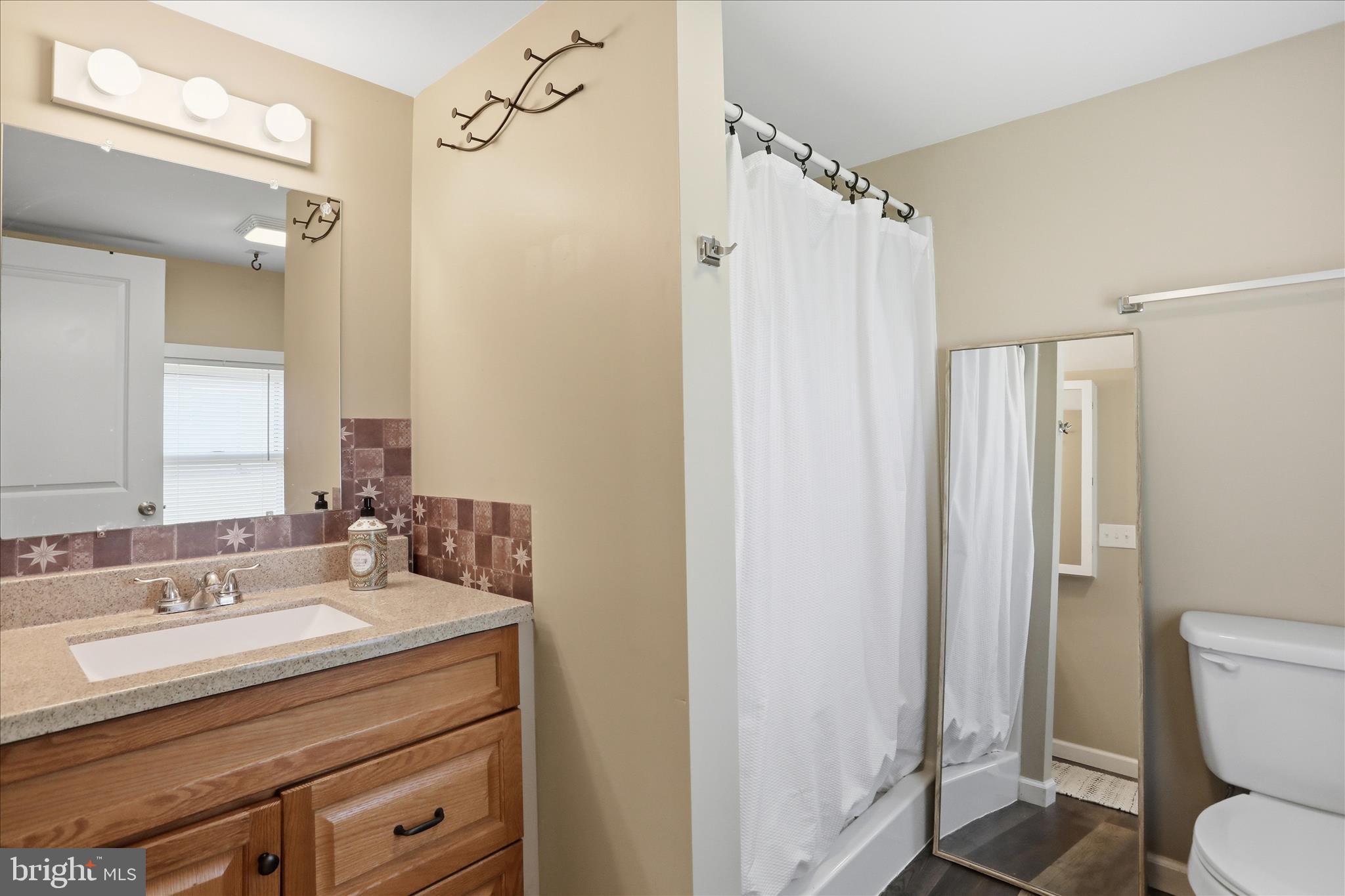 690 Williamson Road Greencastle, PA 17225 - Photo 36 of 51 Primary Bathroom