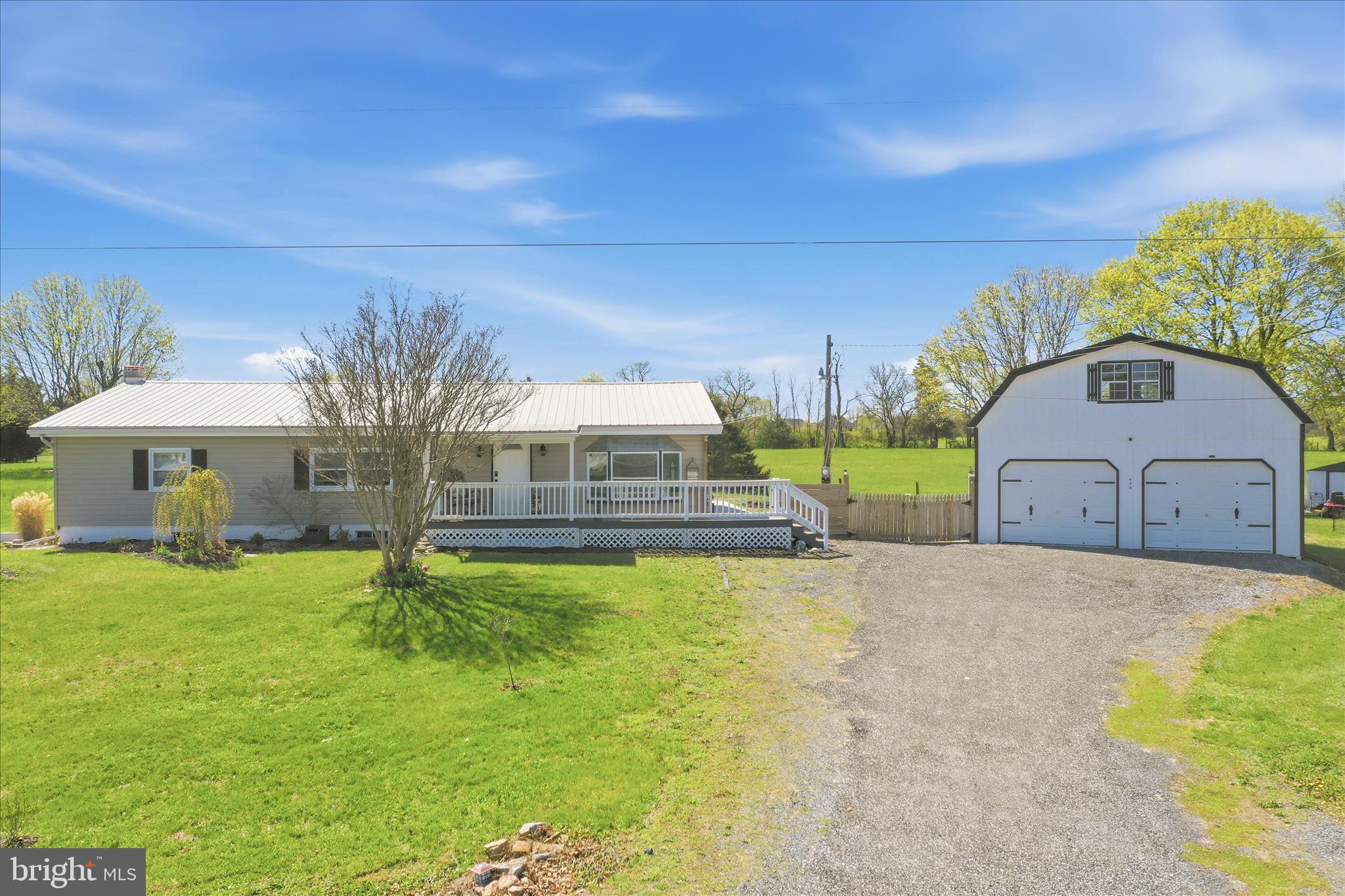 690 Williamson Road Greencastle, PA 17225 - Photo 5 of 51