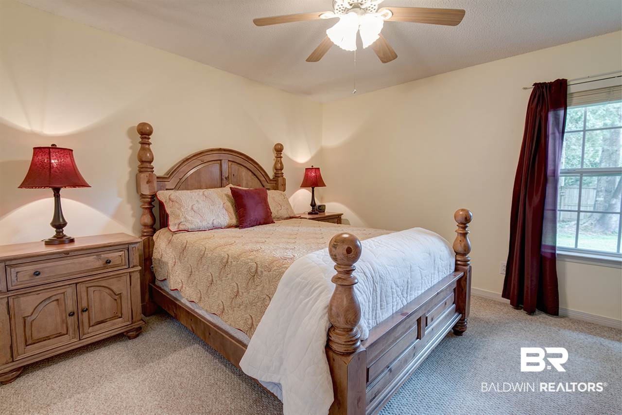 22160 8th Street Silverhill, AL 36576 - Photo 25 of 39 Guest Bedroom