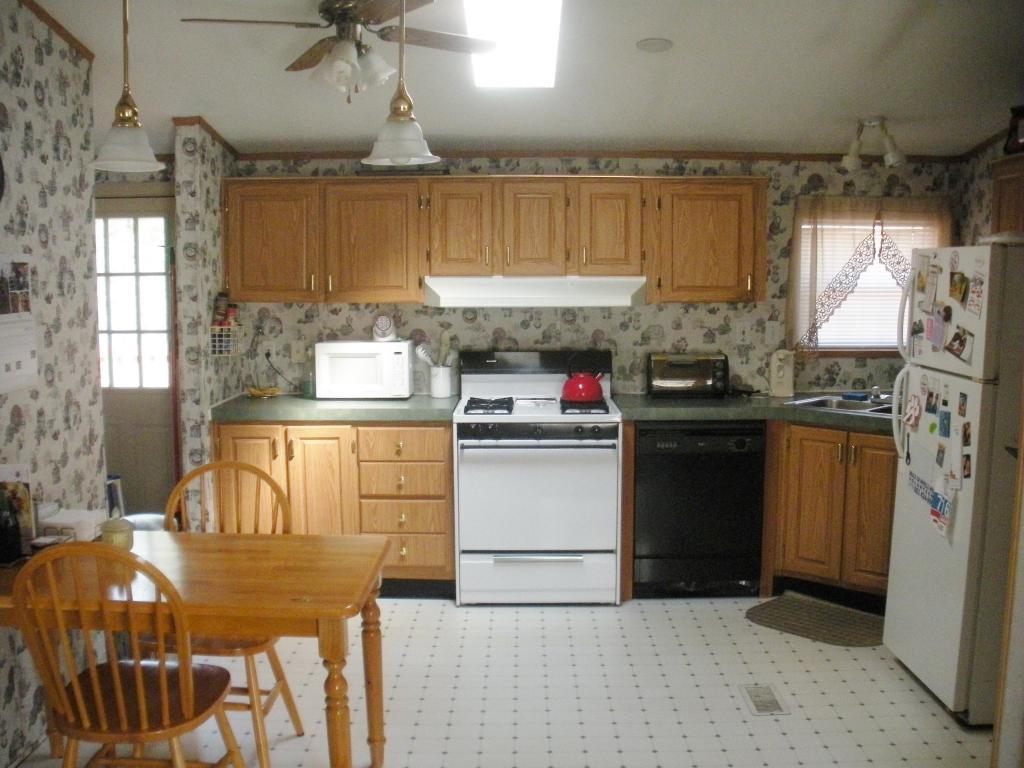 15 Mayhew Road Merrimack, NH 03054 - Photo 4 of 17